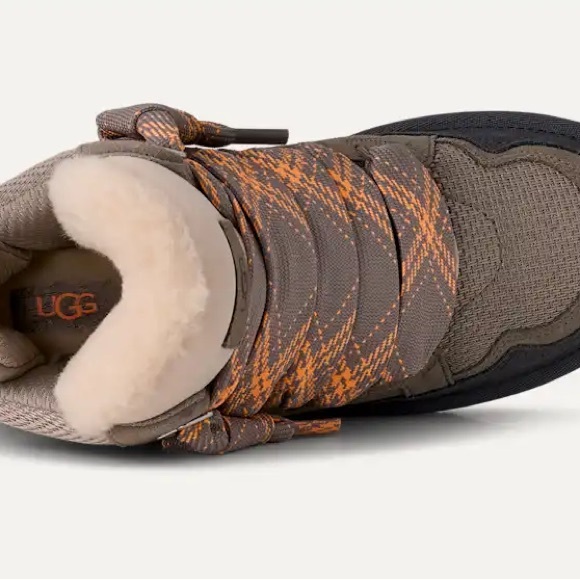 UGG Highmel Women’s Boots size 9 NEW - Picture 4 of 9